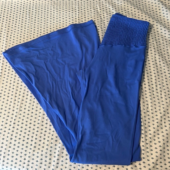 aerie Pants & Jumpsuits Nwt Blue Aerie Super Flare Leggings Poshmark